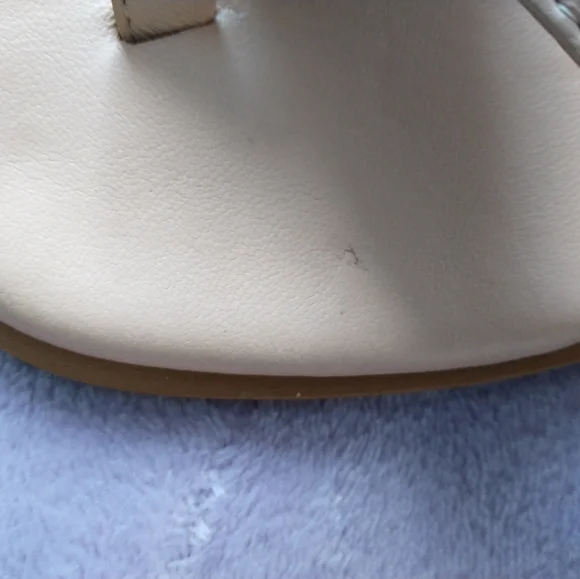 Vince Camuto leather slide sandals - Picture 4 of 6